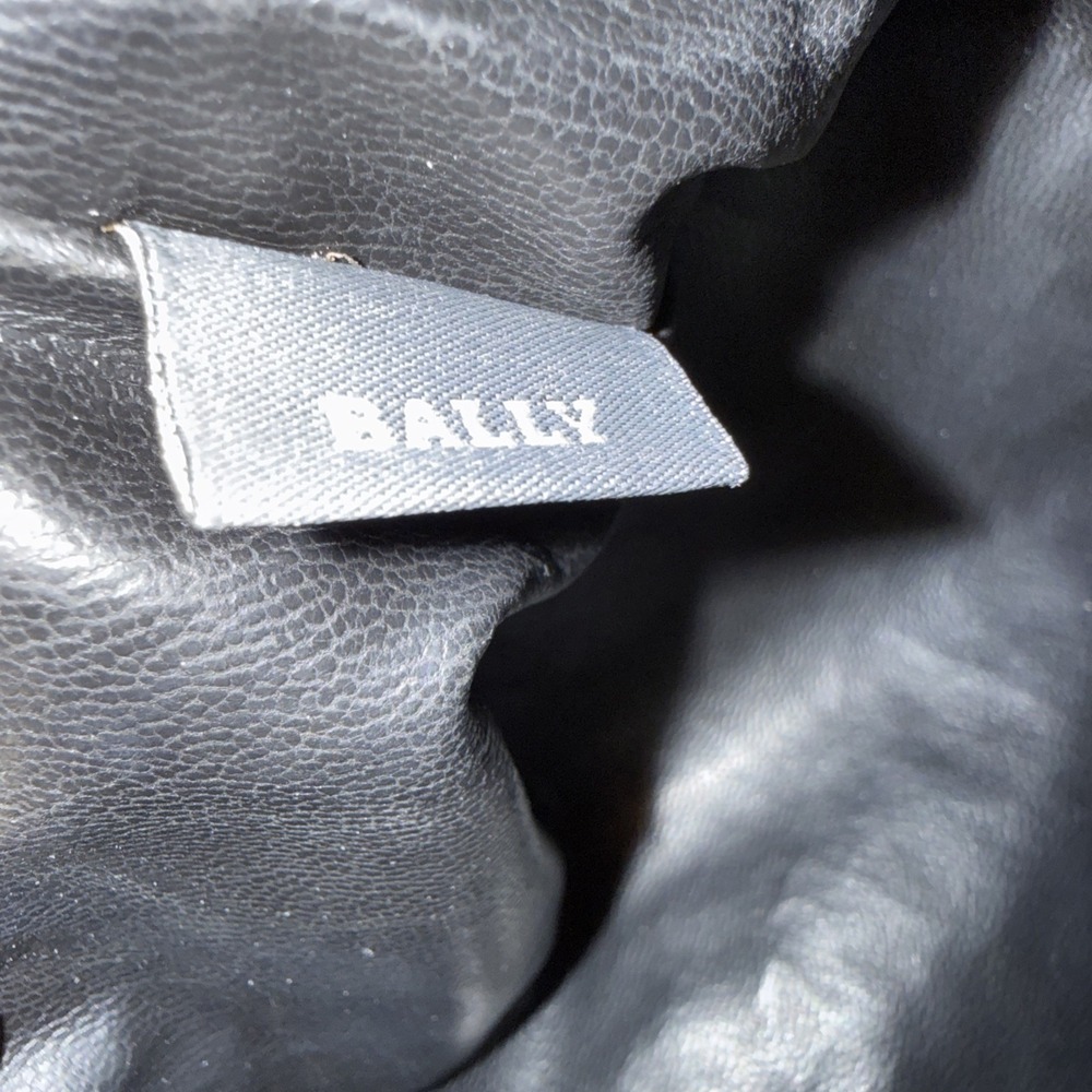 Bally Vintage Black Italian Leather Quilted Shoulder Bag Gold Chain Straps 1980s - Picture 11 of 15